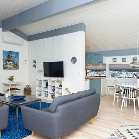 Holiday home Holiday Ccvi *